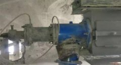 大型颗粒包装机的图片