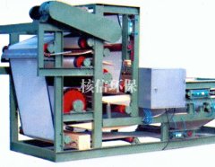 真空带式压滤机的图片