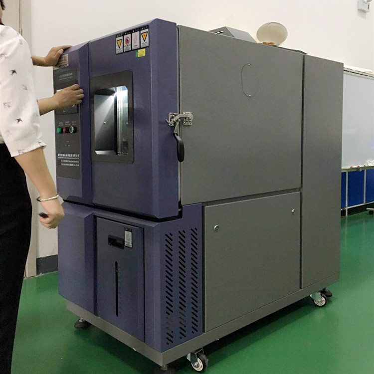 柳沁科技高低温交变试验检测箱LQ-GD-225A的图片