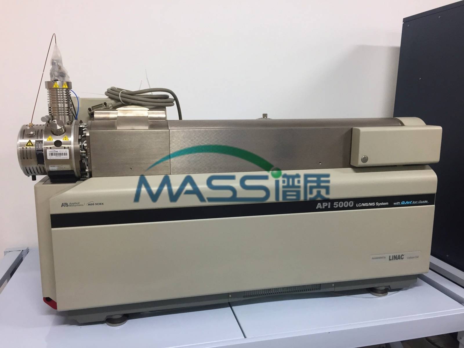 API 5000™三重四极杆串联质谱仪的图片
