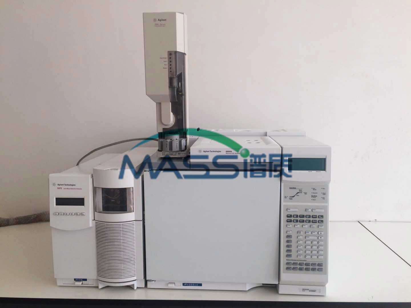 二手Shimadzu LC-20A高效液相色谱仪的图片