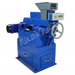 辊式破碎筛分机的图片