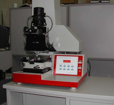 URE-2000/25型紫外单面光刻机的图片