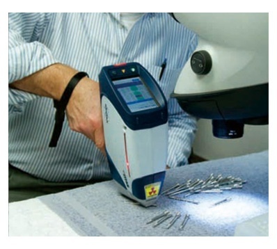 布鲁克手持式光谱仪-合金分析仪S1TITAN 300的图片