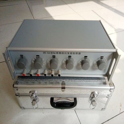 DR-8标准模拟应变量校准器的图片