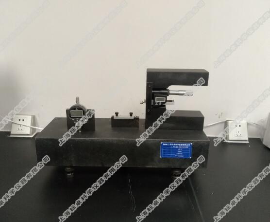 内外直角尺校准装置的图片