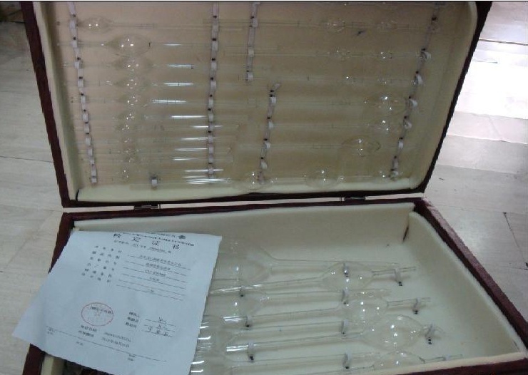 专用标准玻璃量器组的图片