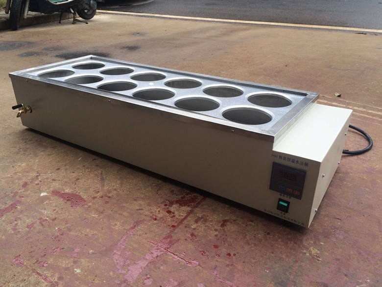 HH-S12双列12孔数显恒温水浴锅的图片