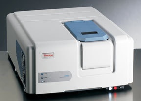 Lumina荧光光度计的图片