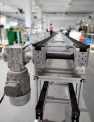 同步带托盘输送线的图片