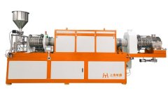 生产用大型回转炉的图片