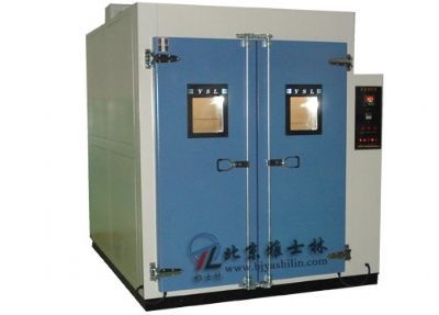 温度老化室/高温恒温试验室的图片
