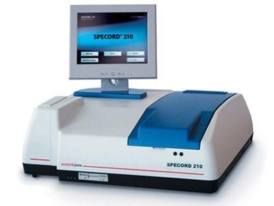 高级紫外-可见分光光度计的图片