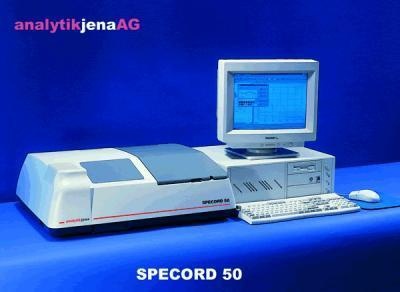 双光束紫外-可见分光光度计的图片