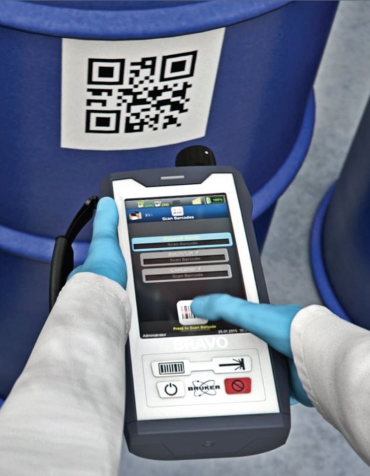 布鲁克BRAVO手持式便携拉曼的图片