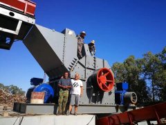 彩钢瓦粉碎机的图片