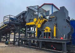 汽车篓大箱板破碎机的图片