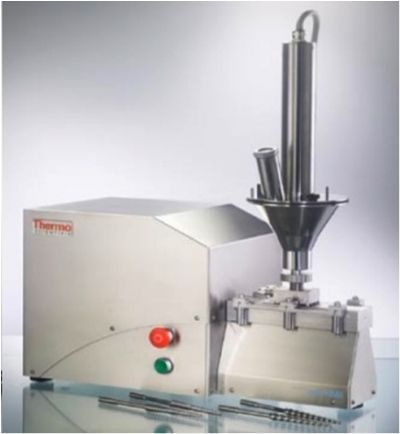 实验室级热熔挤出机Pharma Mini HME的图片