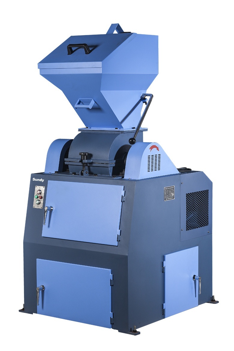 SDHD锤式破碎缩分机的图片