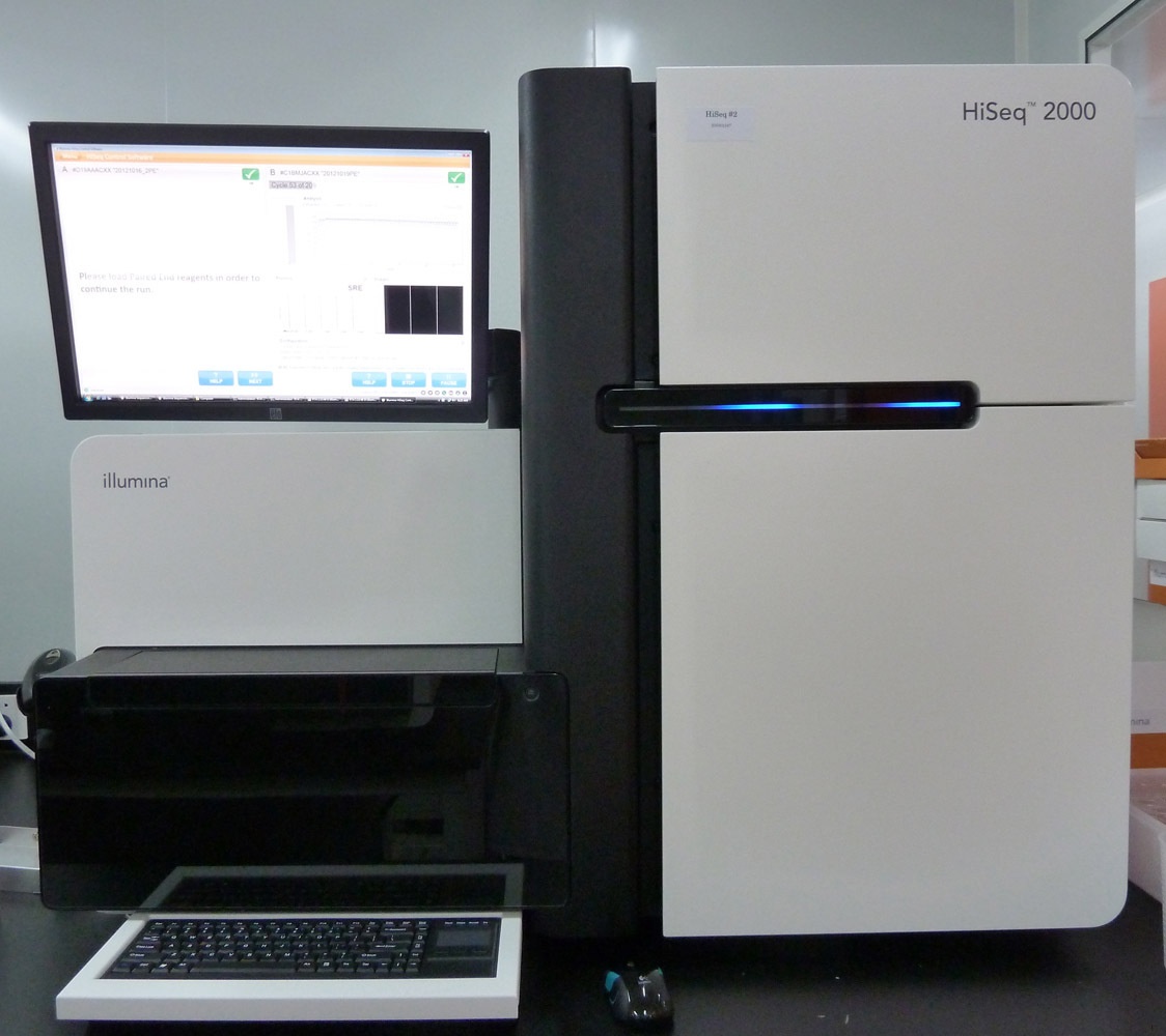 Illumina HiSeq 2000 DNA测序仪的图片