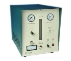 AADCO 737-12零空气发生器的图片