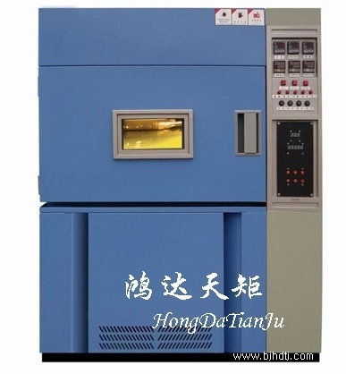 高低温交变试验箱的图片