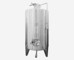 不锈钢储罐的图片