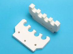 氧化铝陶瓷辊轮A的图片