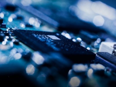 小米、华为、比亚迪齐刷刷入股陶瓷企业，盯上了它？