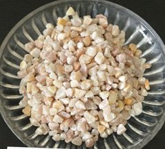 2-4目石英砂的图片