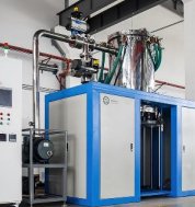 氮化铝烧成升降炉的图片