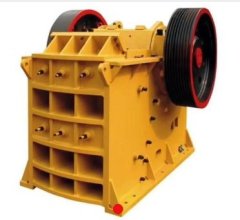 鄂式破碎机的图片