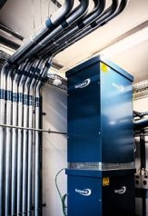 真空主机的图片