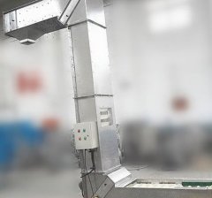 转斗式提升机的图片