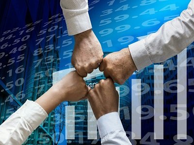 压力山大！龙佰集团产品价格波动前三季净利降32.5% 拟分拆海绵钛业务上市拓宽融资渠道