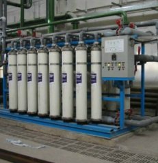 水处理设备的图片