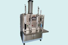 压盘式高粘度分装机的图片