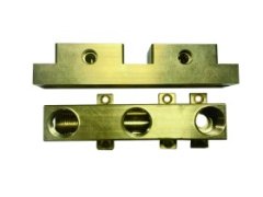 黄铜进出口接头的图片