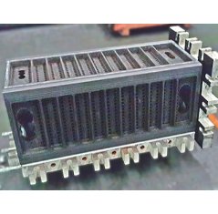GT CUBIC – 立方形块孔式石墨换热器的图片