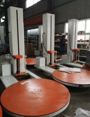 托盘缠绕机的图片