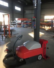 自走式缠绕包装机的图片