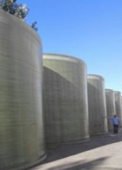 电厂烟囱玻璃钢内筒的图片