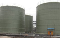 玻璃钢储罐的图片