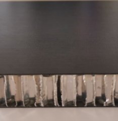 高性能CFRP的图片