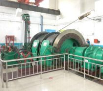 单绳缠绕式矿井提升机的图片