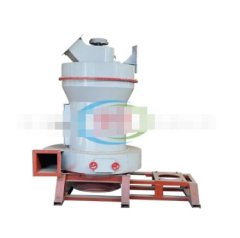 大型工业雷蒙磨粉机的图片