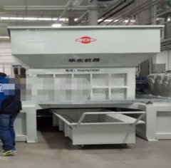 铅酸蓄电池分离设备的图片