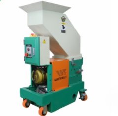 低速破碎机的图片