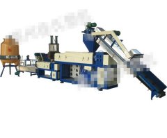 塑料造粒机组的图片