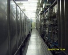 连续式磁控溅射镀膜设备的图片